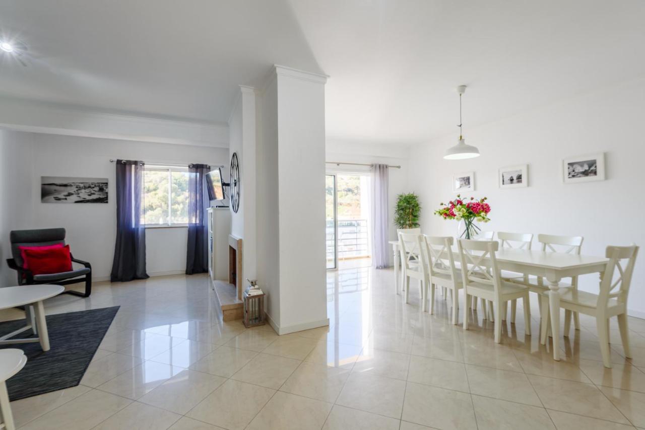 Amazing Apartment In Албуфейра Экстерьер фото