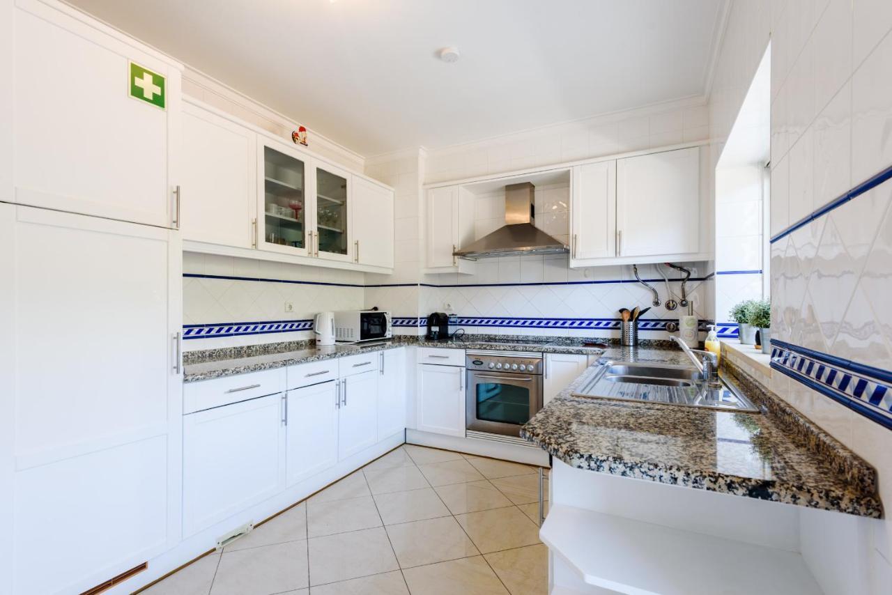 Amazing Apartment In Албуфейра Экстерьер фото